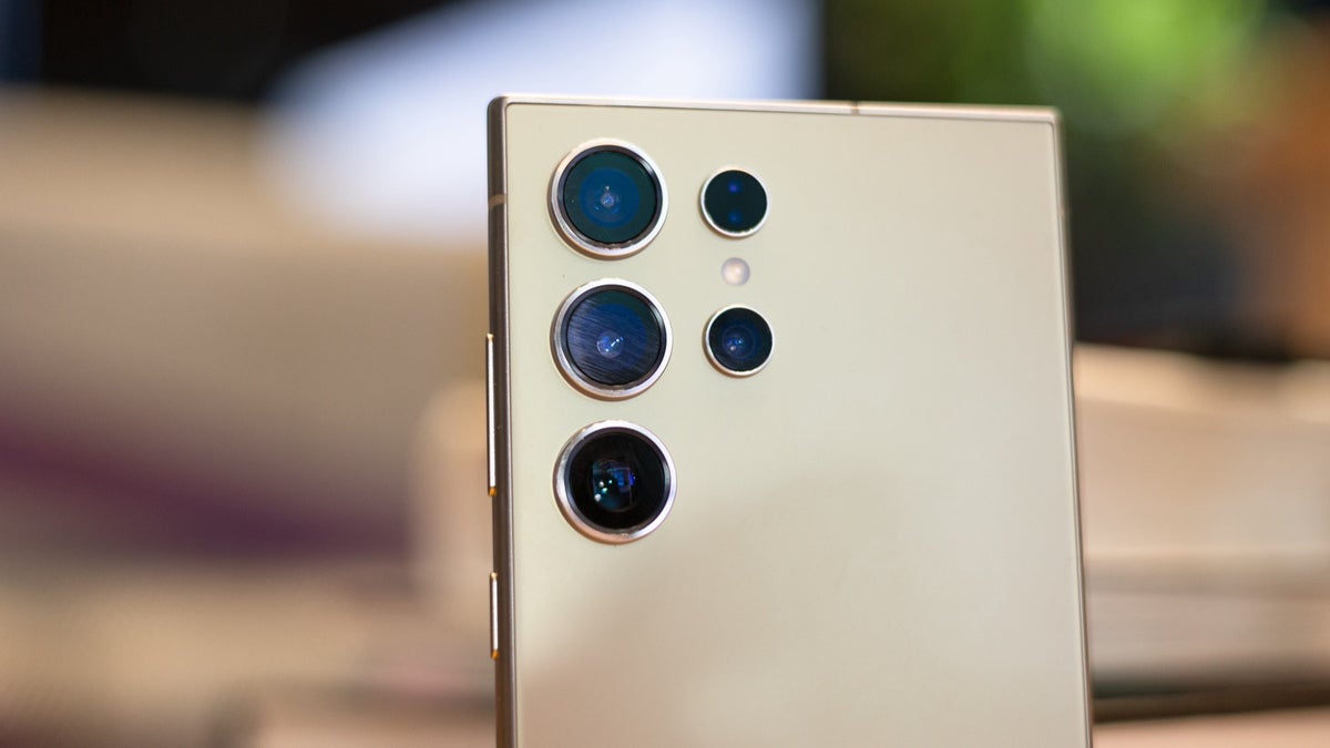 Хто в Україні частіше за все купує Samsung Galaxy S24 Ultra